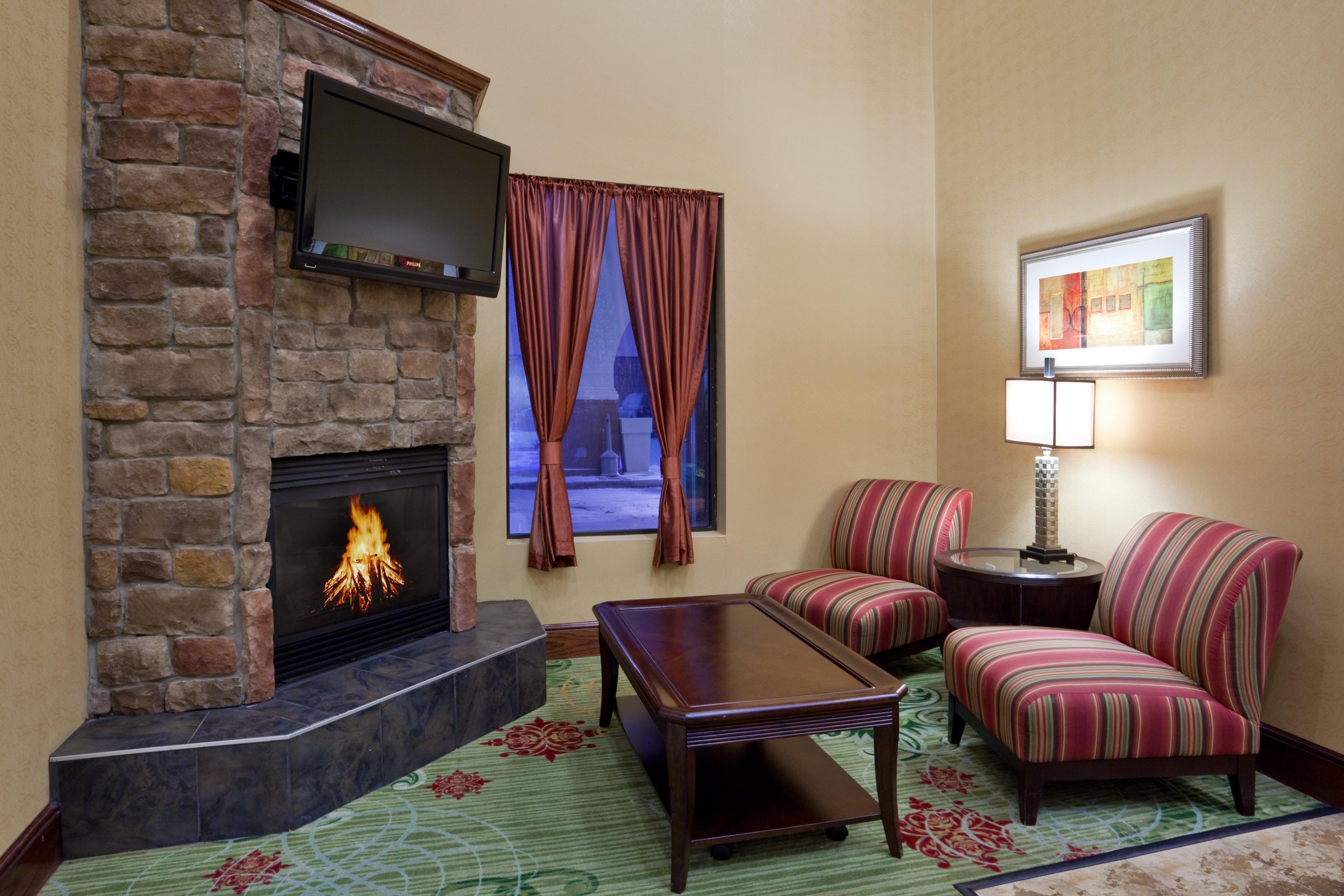 Holiday Inn Express Hotel & Suites Cleveland-Streetsboro By Ihg Ngoại thất bức ảnh